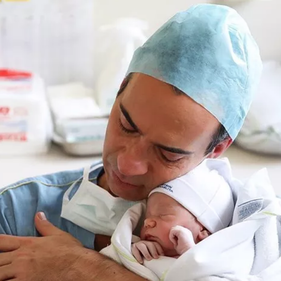 Manuella, primeira filha de César Tralli e Ticiane Pinheiro, nasceu em 2019