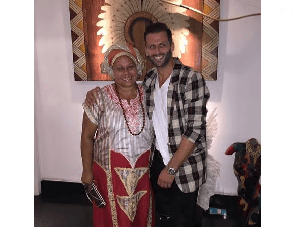 Um post de Henri Castelli feito em 2015, em homenagem à sua mãe de santo Mãe Neide Oyá D'Oxum, voltou a circular durante a repercussão do caso