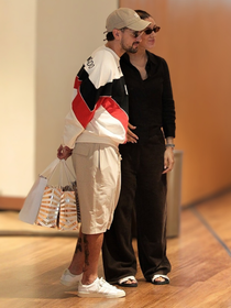 Não é do Brasil, nem do Uruguai: esse casaco Adidas vintage de seleção europeia usado por Arrascaeta, do Flamengo, prova que o jogador também marca gol de estilo