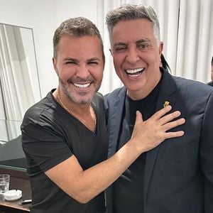 Mais recentemente, Eduardo Costa tomou uma atitude e resolveu passar por um transplante capilar