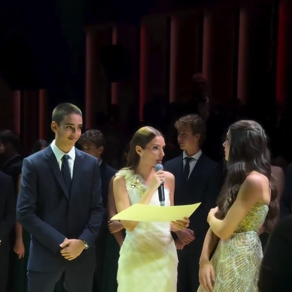 Isabella foi às lágrimas com a declaração de amor da mãe, Carol Celico