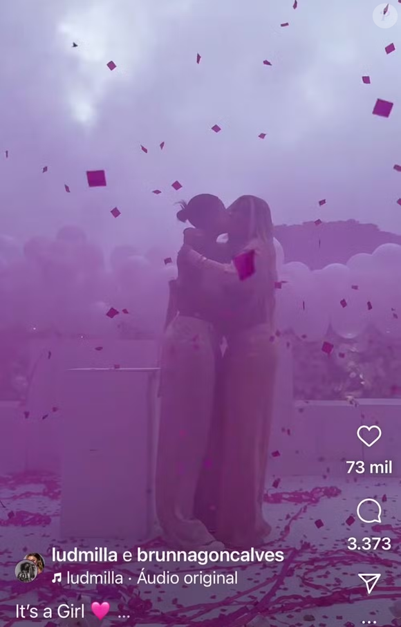 Ludmilla e Brunna Gonçalves se emocionaram ao descobrir sexo do bebê