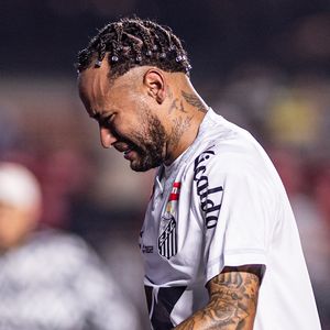 Álbum da Copa de 2026 não deve sofrer alterações na versão brasileira, mantendo ausência de Neymar, de acordo com a ESPN
