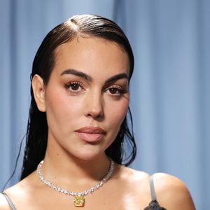 Georgina Rodriguez ganharia uma pensão vitalícia de 100 mil euros, cerca de R$ 630 mil na cotação atual, segundo o acordo pré-nupcial