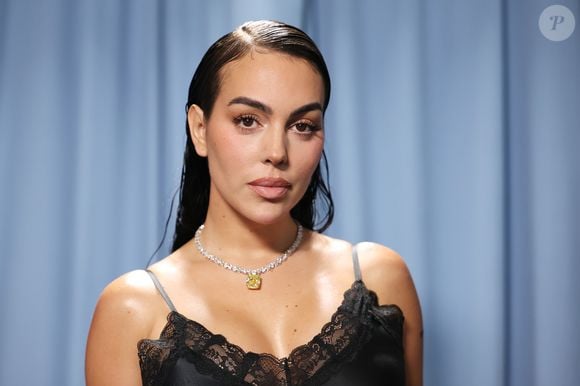 Georgina Rodriguez ganharia uma pensão vitalícia de 100 mil euros, cerca de R$ 630 mil na cotação atual, segundo o acordo pré-nupcial