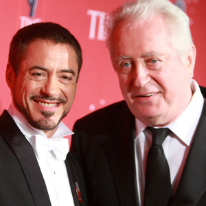 'Erro terrível e estúpido': poucos sabem, mas Robert Downey Jr. entrou no mundo das drogas por influência do próprio pai, ainda na infância