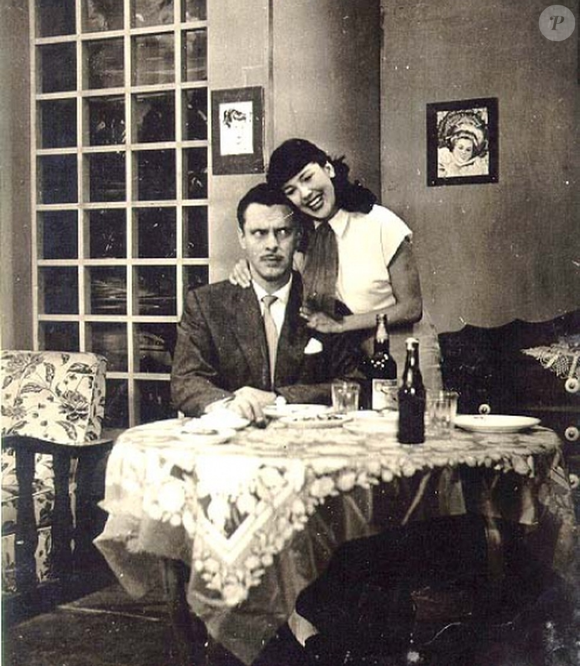 Primeiro beijo da TV brasileira foi na novela 'Sua Vida Me Pertence', da TV Tupi, transmitida entre 1951 e 1952