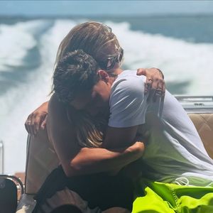 Ex de Hulk, Iran Ângelo em foto com o foto Ian. Mãe de Alice e Tiago, a influencer está curtindo férias na Paraíba