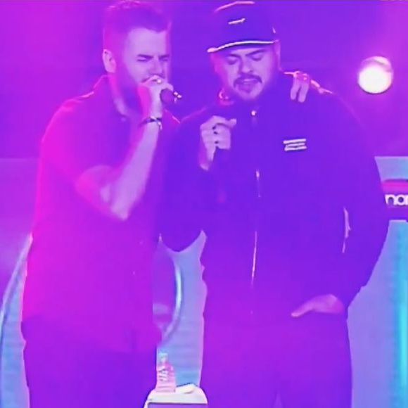 Cristiano contou que Zé Neto usava álcool e remédios para conseguir subir no palco para cantar; artista já recuperou carreira