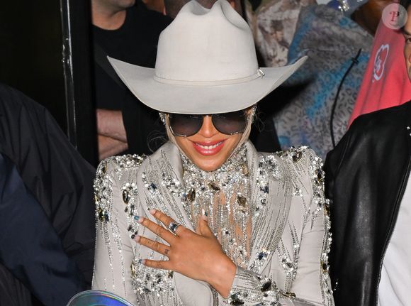 Beyoncé convive com a psoríase, uma doença de pele autoimune