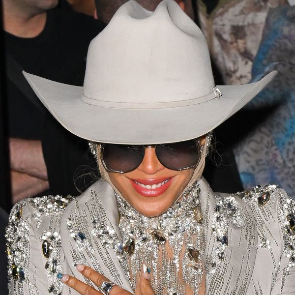 Beyoncé convive com a psoríase, uma doença de pele autoimune