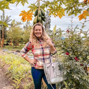 Mari Bridi também costumava ser 'mulher da roça' em uma fazenda que tinha com Rafael Cardoso