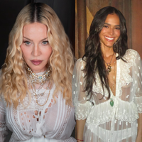 Madonna aos 68 anos redefine o luxo: vestido chemise com renda branca, tendência da década de 1970, surge como aliado em look boho-chic; estilo também já conquistou Bruna Marquezine e ganhou versões na Zara e Bershka