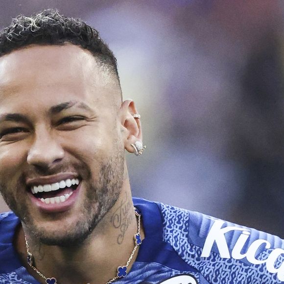 Neymar está fora da estreia do Santos no Campeonato Paulista 2026 em 10 de janeiro: jogador passou por nova cirurgia no fim de 2025