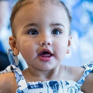 Mavie, filha de Neymar e Bruna Biancardi, tem 1 ano e 2 meses