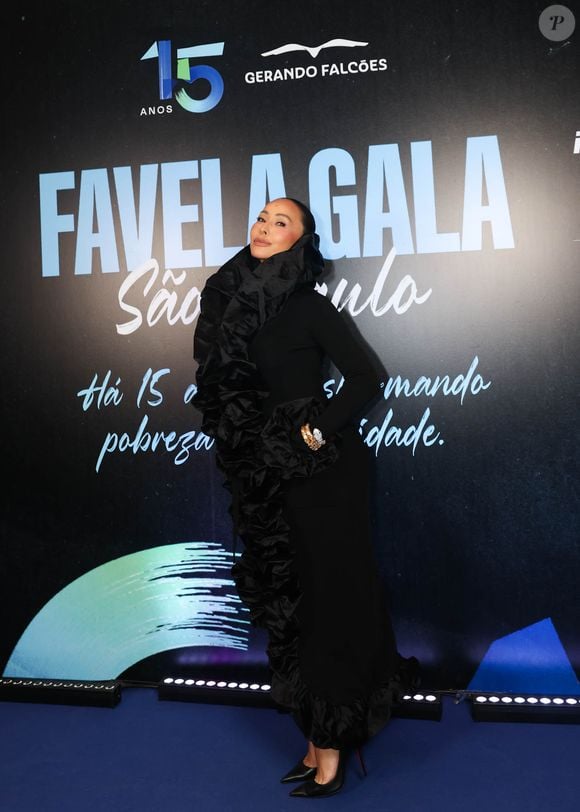 Durante o Favela Gala 2026, evento realizado em São Paulo, Sabrina Sato revelou que pretende desfilar no Carnaval 2027