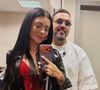 Belo e Rayane Figliuzzi viram assunto nas redes sociais após especulações sobre uma possível traição do cantor e uma crise no relacionamento