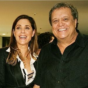 "Hoje nos despedimos amorosamente de Dennis Carvalho. Ator, Diretor, Pai, Avô. Uma jornada brilhante de grandes contribuições à cultura brasileira! Missão cumprida", escreveu Christiane Torloni