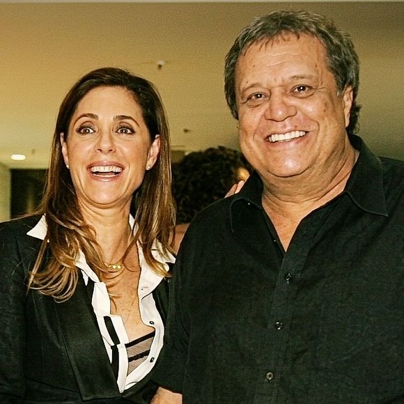 "Hoje nos despedimos amorosamente de Dennis Carvalho. Ator, Diretor, Pai, Avô. Uma jornada brilhante de grandes contribuições à cultura brasileira! Missão cumprida", escreveu Christiane Torloni