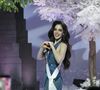 As concorrentes se uniram em apoio à Miss México, Fatima Bosch, que foi humilhada publicamente pelo empresário tailandês Nawat Itsaragrisil, um dos organizadores do evento