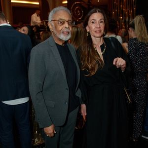 Flora Gil é esposa de Gilberto Gil.
