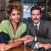 Quem são Lena e Herculano em 'Três Graças'? Casal interpretado por Bárbara Reis e Leandro Lima vive drama intenso ao cair em armação de Samira