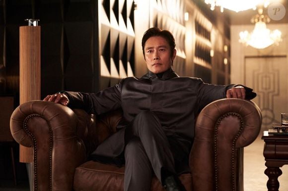 Lee Byung-hun interpreta o Front Man em 'Round 6'. O ator tem, na verdade, 54 anos