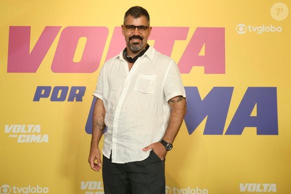 Juliano Cazarré afirmou que 'não tem nada para esconder' ao comentar a ação trabalhista movida por uma ex-funcionária e disse confiar na Justiça