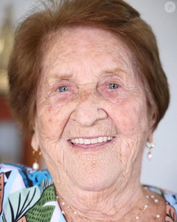 Maria Talarico Massa, mãe de Ratinho, morreu neste sábado, aos 93 anos