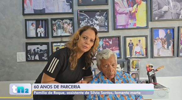 Recentemente, sua esposa, Janilda Nogueira, compartilhou uma atualização nas redes sociais, mostrando Roque em uma cadeira de rodas ao lado de uma enfermeira.