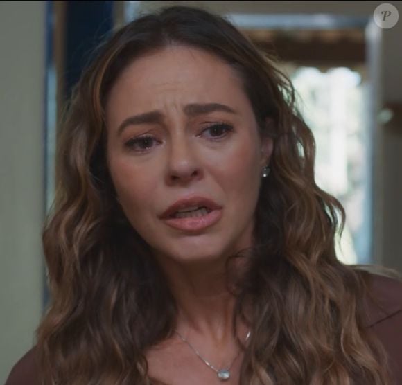 Paolla Oliveira emociona em reencontro de Heleninha e Leonardo em Vale Tudo