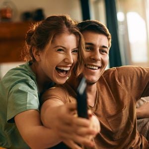 Rever uma produção não significa necessariamente repetir a mesma experiência: o espectador pode perceber novos detalhes e interpretar a história de outra maneira com o passar dos anos