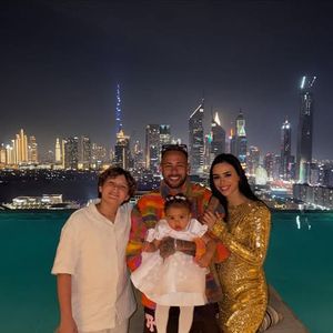 Neymar vive na Arábia Saudita com Bruna Biancardi e a filha Mavie