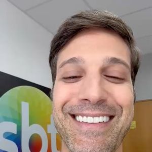 Marco Antonio Gimenez ‘se descontrolou, teve uma explosão emocional, chutou a lixeira da cozinha, quebrou alguns copos, fez barulho, e a vizinhança, assustada, chamou a polícia’