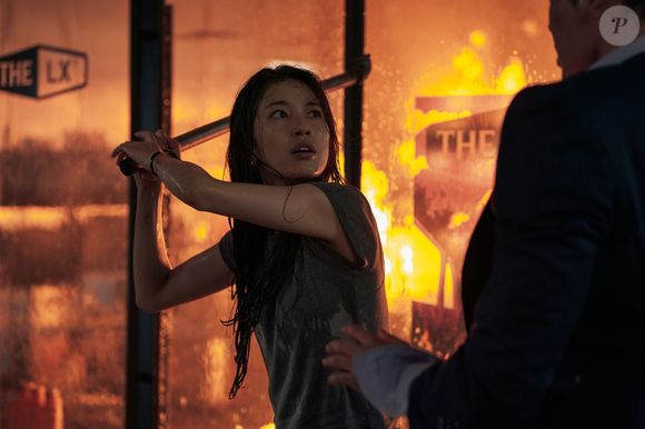 Suzy também investe no skincare e tem um método inusitado de treinos chamado 'exercício de emagrecimento de pinguim'