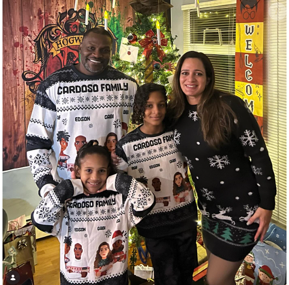 Jacaré mora com a esposa e os dois filhos nos Estados Unidos