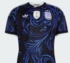 Copa 2026: blusa número 2 do uniforme da Argentina tem estética 'arrojadas': 'Demandaria estilo com mais personalidade de quem fosse usar'