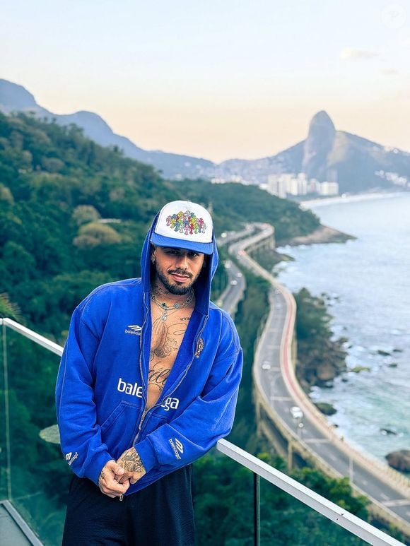 Zé Felipe: cantor legendou o post com ‘Em Goiânia tem o 10’, acompanhado de um emoji de um bonequinho que pede silêncio