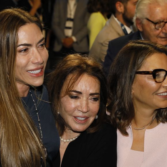 Patrícia Abravanel também recebeu mensagens solidárias de executivos de outras emissoras