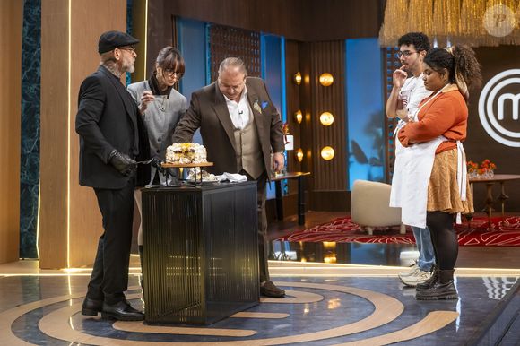 Helena Rizzo, Henrique Fogaça e Erick Jacquin aparecem juntos na bancada do MasterChef Brasil 2026; Rizzo e Fogaça não participaram de uma das provas do 13º episódio
