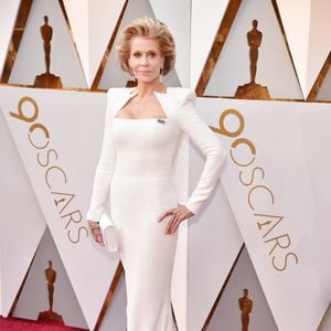 Jane Fonda já revelou não seguir dietas da moda porque elas promovem efeitos de curto tempo