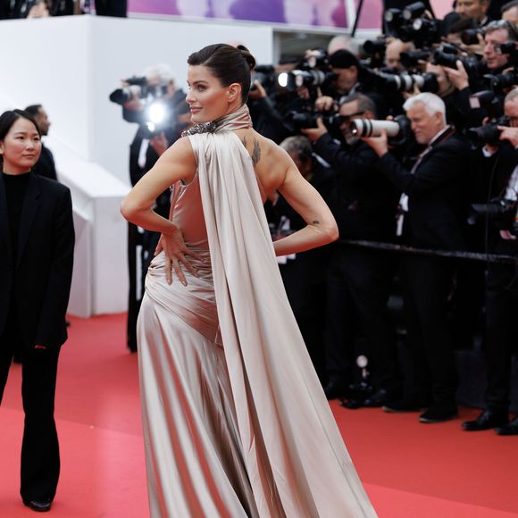 'O encontro com os artistas de cinema, as premières dos filmes, o reencontro com stylists, profissionais de beleza, modelos, agentes, faz de Cannes não apenas um evento, mas uma oportunidade também de negócios', disse Isabeli Fontana