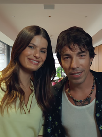 140 m², Feng Shui e cadeira de flor: Isabelli Fontana e Di Ferrero mudam para apartamento de luxo na Zona Central de SP, após 12 anos em mansão suspensa de 500 m²; entenda os motivos
