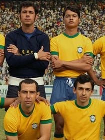 Meu tio viciado em futebol foi às lágrimas com a Netflix: com só 5 episódios, 'Brasil 70' é a maior viagem no tempo, pura nostalgia e perfeita para maratonar em família