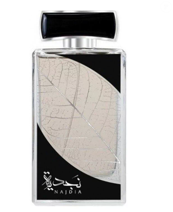 O perfume árabe masculino Najdia, de Lattafa, sendo este um cítrico aromático.