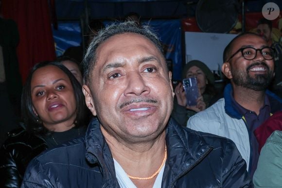 AGN_2973373 - São Paulo, BRASIL  -  *EXCLUSIVO*  - Agnews - Um emocionado Tiririca assiste pela primeira vez o espetáculo circense do filho Tirulipa ao lado de Dedé Santana, no espetáculo Abracadabra, um Circo Musical, em São Paulo. Na plateia a esposa de Tiririca, Nana Magalhães e a filha do casal Nanda Kauanny. No Picadeiro a presença do ginasta olímpico Diego Hypólito. Fotos Tomzé Fonseca/Agnews

Pictured: Tiririca

AgNews 12 JULHO 2024 

BYLINE MUST READ: Tom Zé / AgNews

Francisco Silva