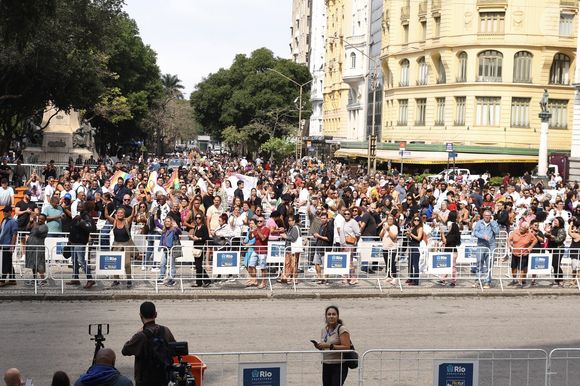Velório de Preta Gil foi aberto ao público no Theatro Municipal do Rio de Janeiro