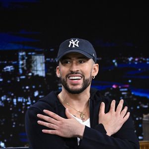 Bad Bunny também seria dono de uma mansão em San Juan, Porto Rico, seu país natal. O astro, porém, nunca confirmou o fato