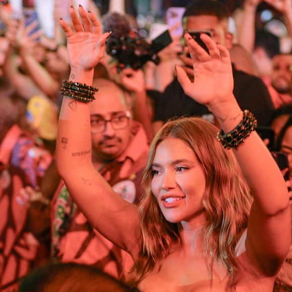 Pedido de desculpas não basta: Virgínia garante que falou com Neymar e Bruna, mas segue como alvo da esposa do jogador