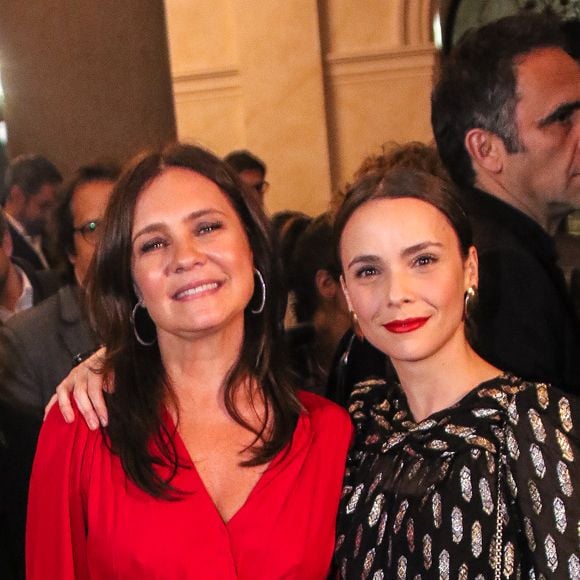 Débora Falabella e Adriana Esteves se tornaram amiga durante a novela 'Avenida Brasil':